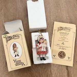 NIB Vintage 1986 Jan Hagara Limited Edition Ceramic‎ Christmas Ornament Lydia